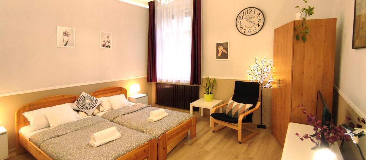 Center Apartman 세게드 외부 사진